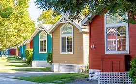 Riverpointe Napa Valley Resort